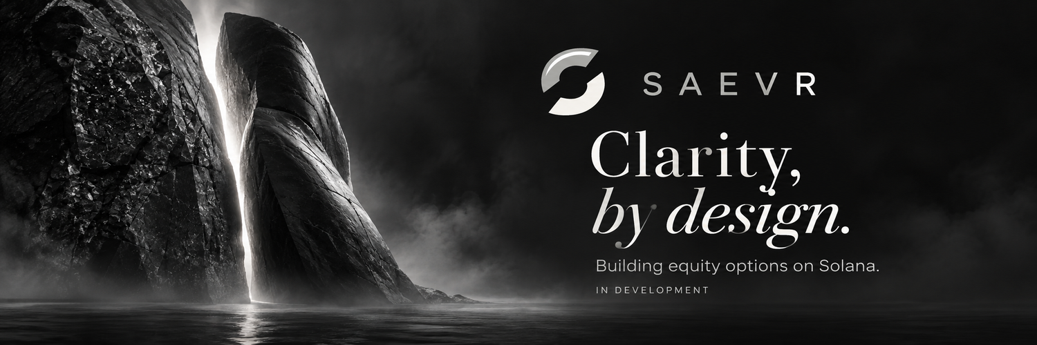 Banner panorâmico SAEVR em preto e branco
